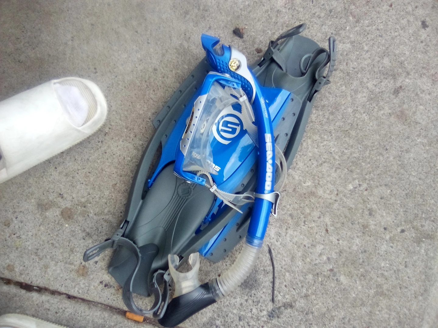 Sea-Doo Snorkel Set Mask and Fins - photo 4