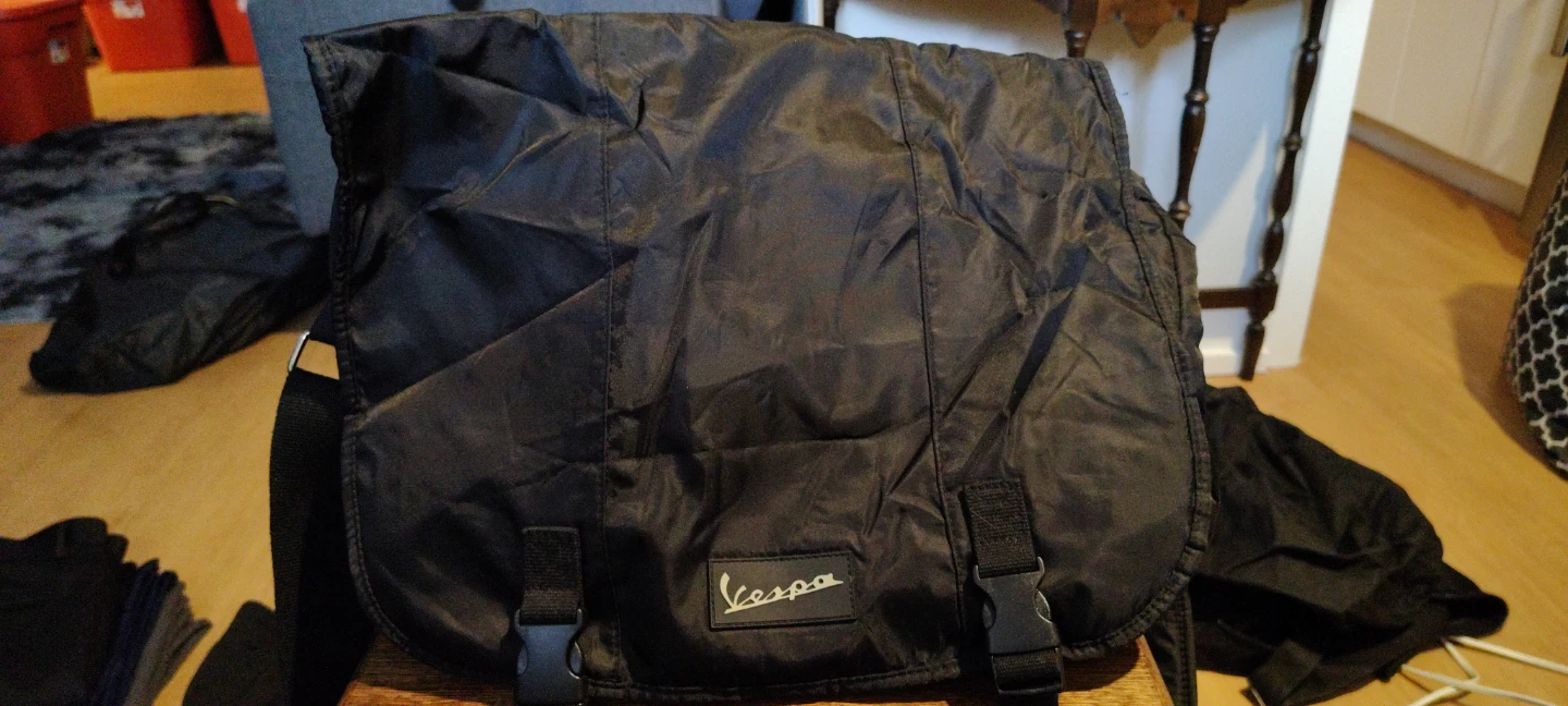 Vespa Messenger Bag - photo 2