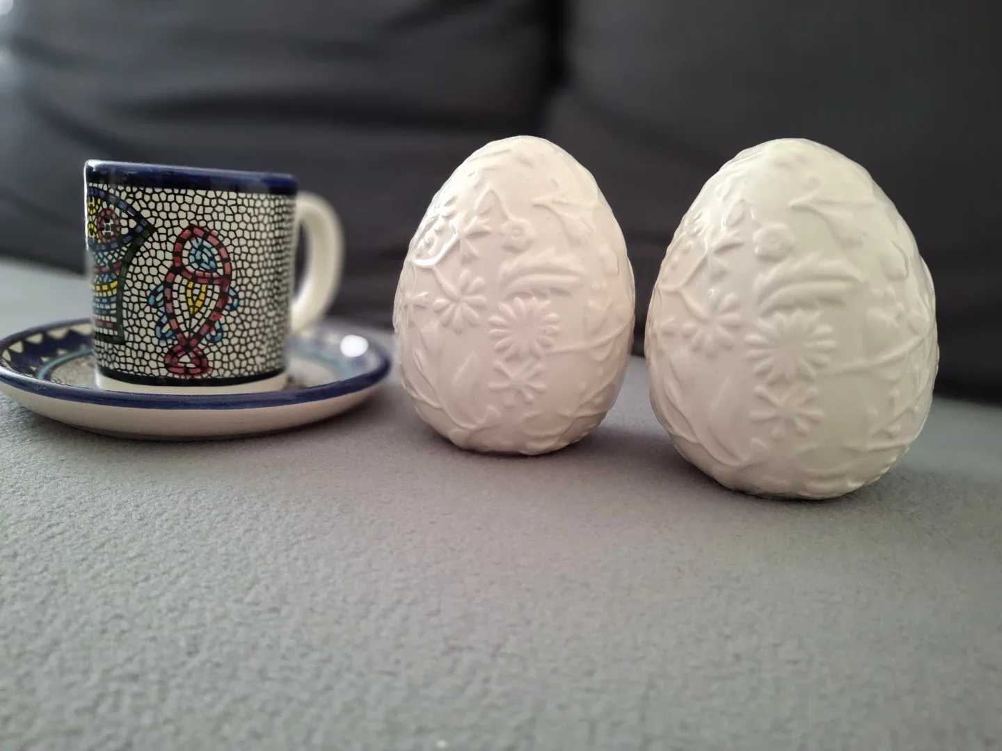 Two White Ceramic Embossed Egg Decorations - photo 4