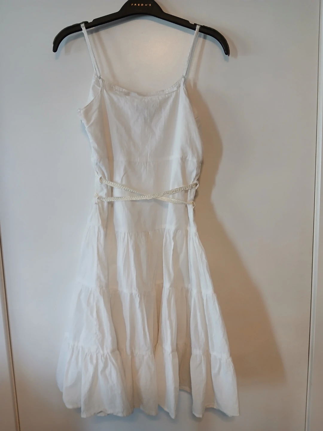 Seduction White Tiered Spagetti Strap Sundress. XS.