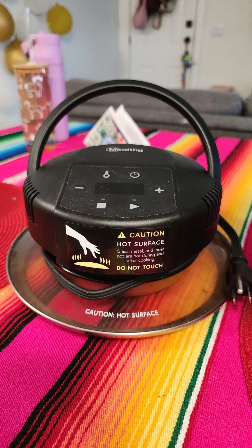 Instant Pot with Air Fryer attachment - photo 4