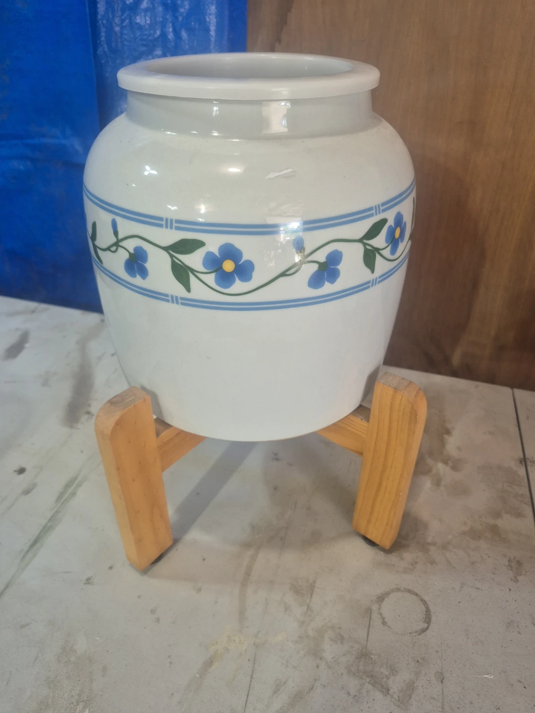 Ceramic Jar with Wooden Stand