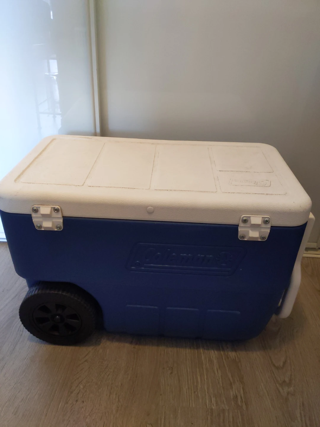 Coleman Wheeled Cooler, 50-qt - photo 2