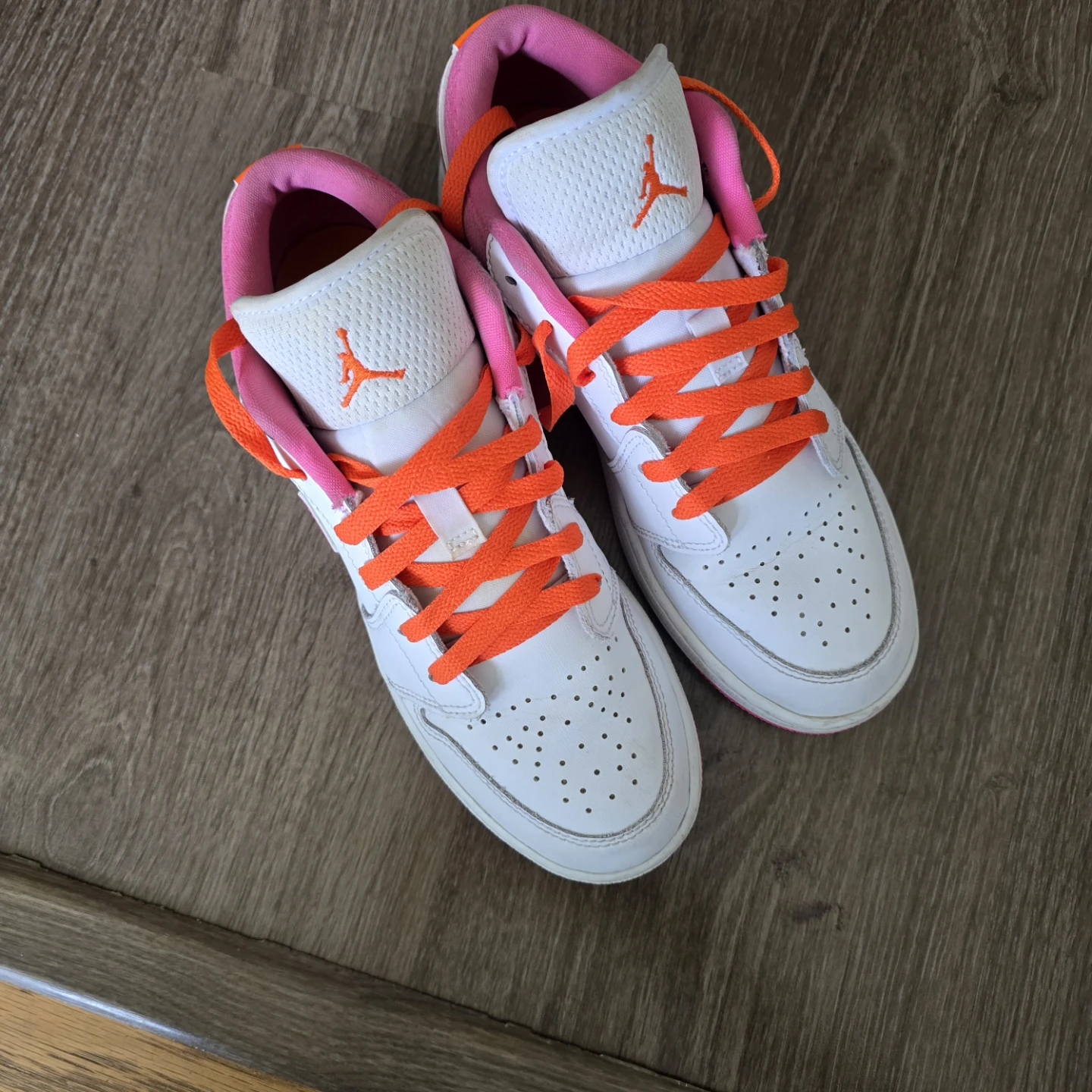 Nike Air Jordan 1 Low White Pink Orange GS - photo 5