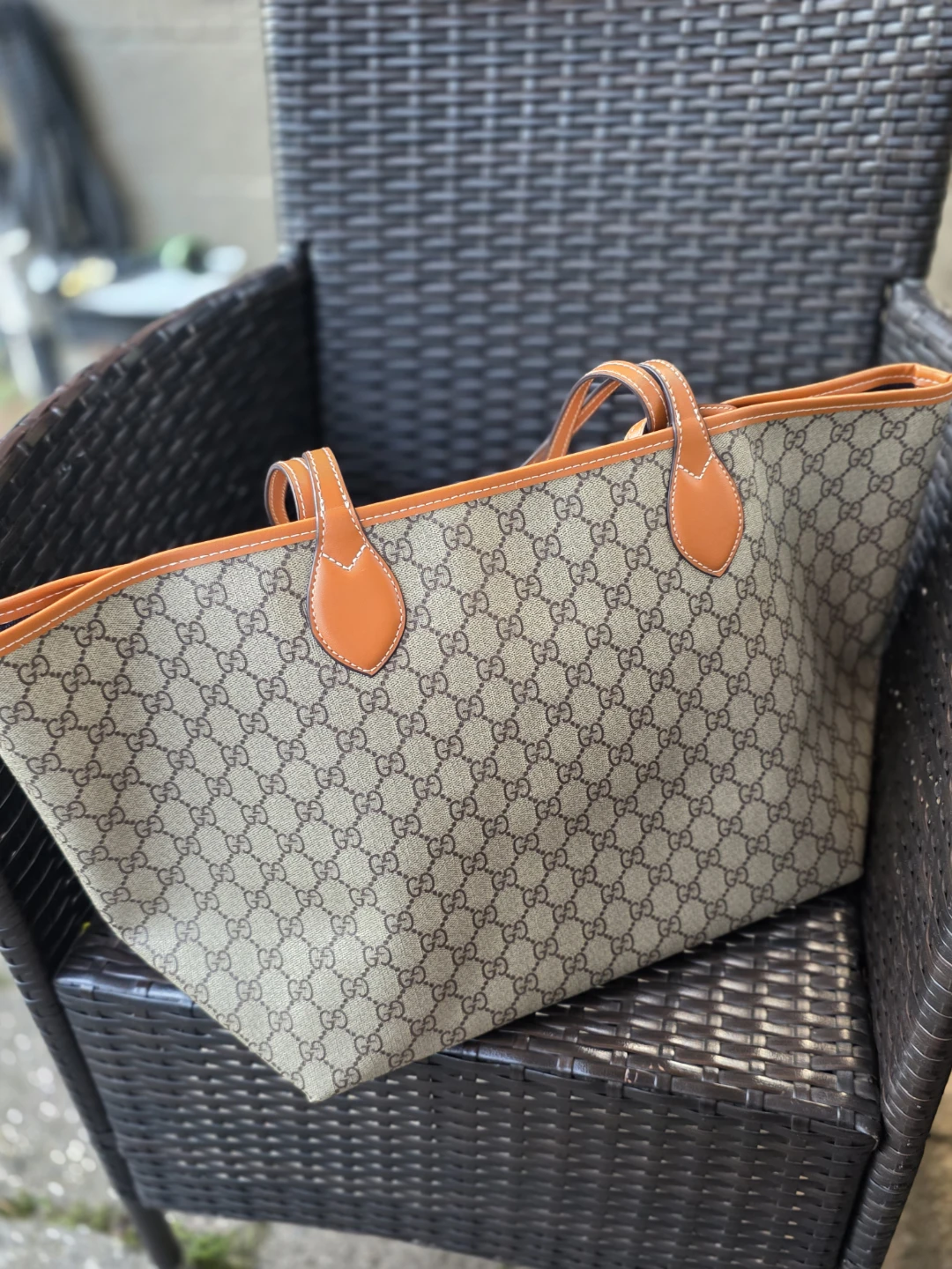 GG Monogram Tote Bag with Pouch - photo 3