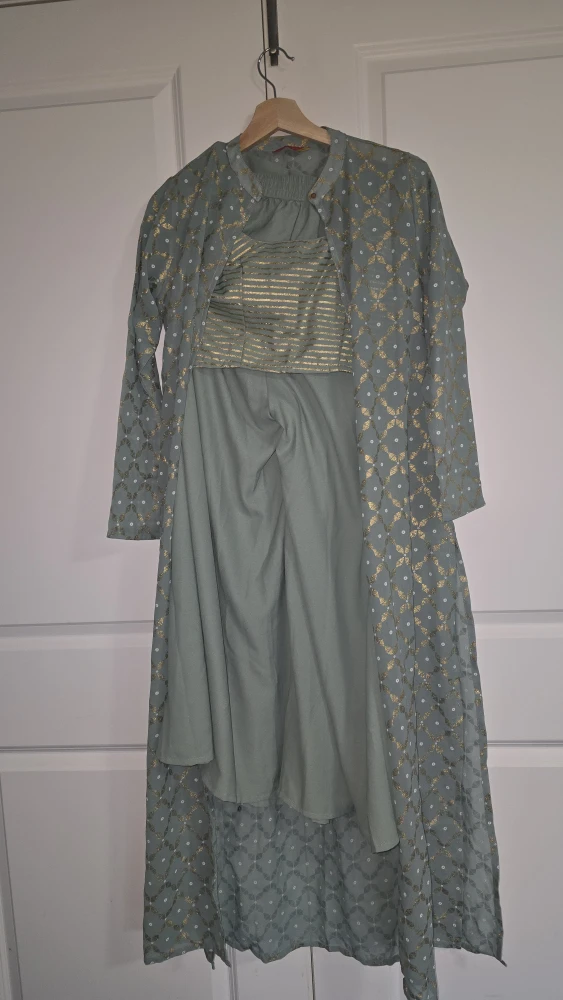 Women's 3-Piece Ethnic Outfit