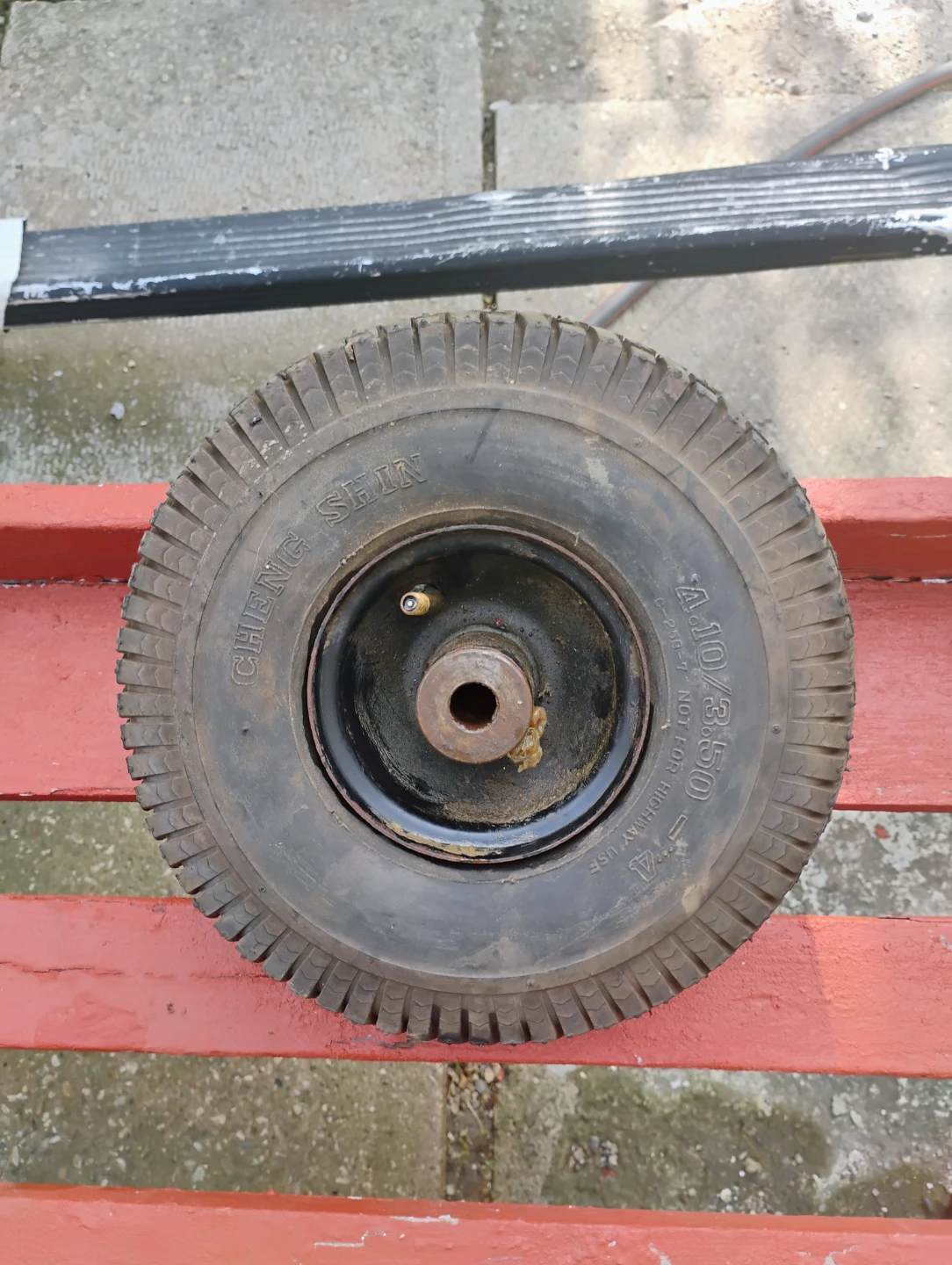 4.10/3.50-4 Utility Wheel