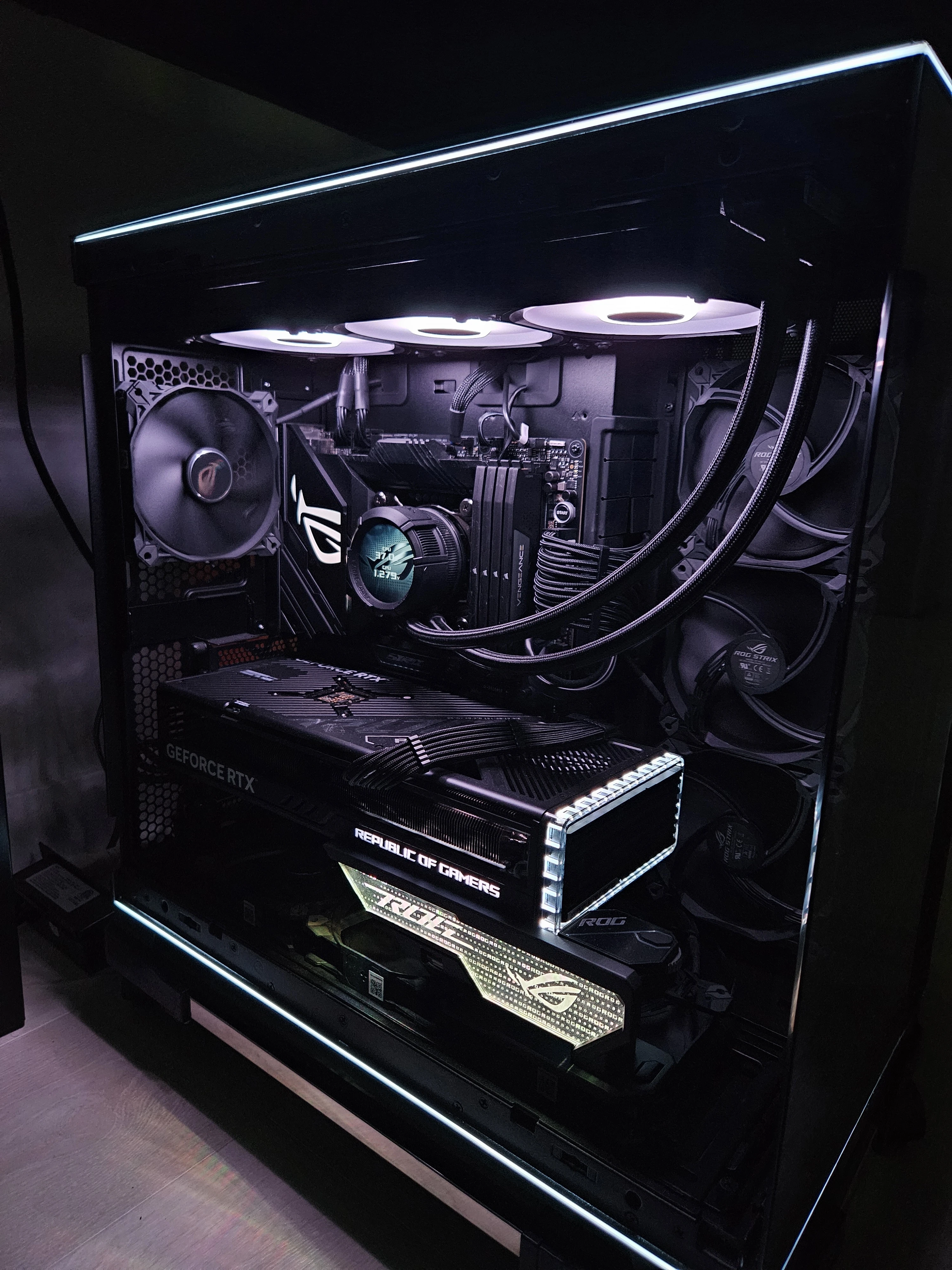 ASUS ROG Strix Z790-F Gaming PC  RTX 4070 Ti SUPER