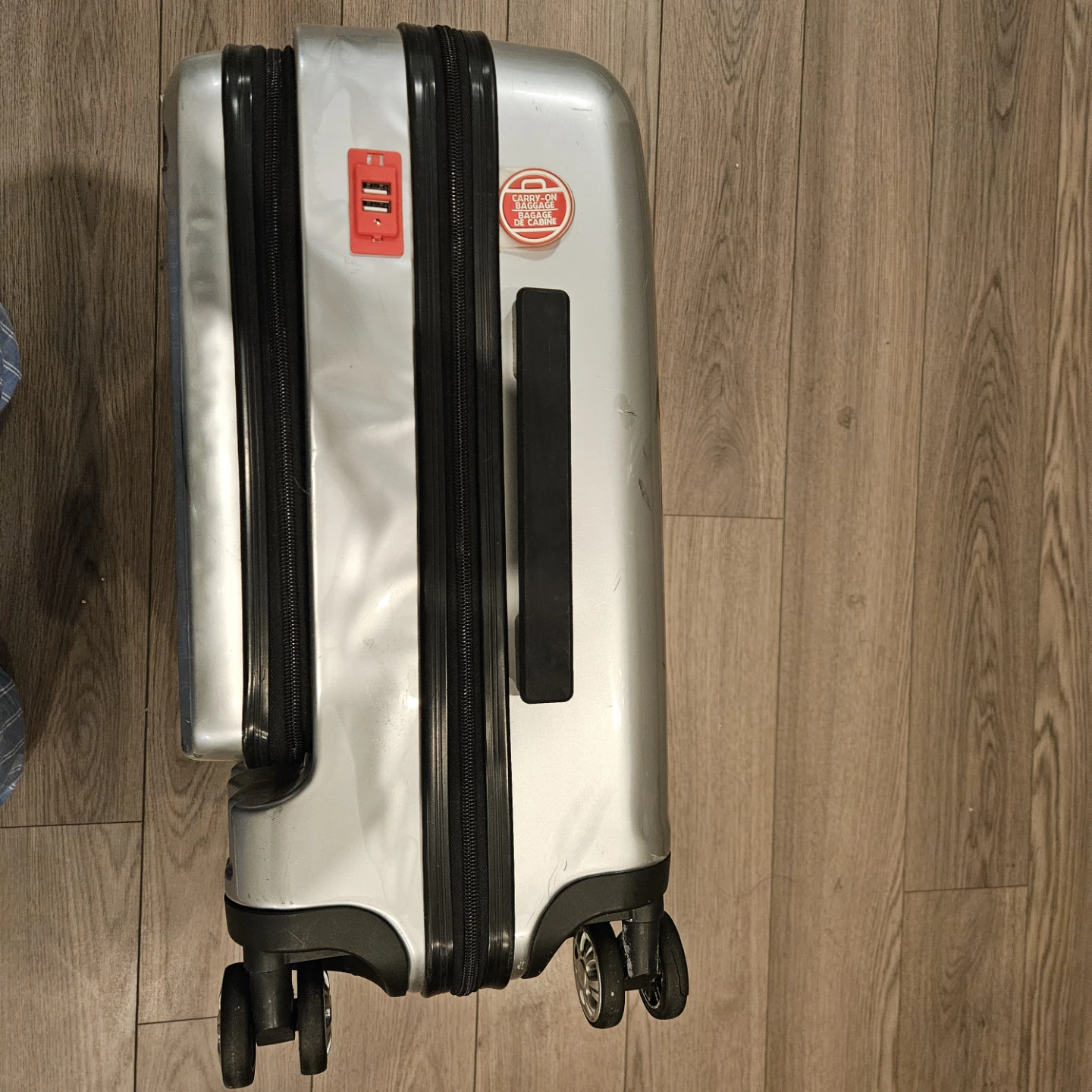 Air canada carry-on  luggage - photo 3