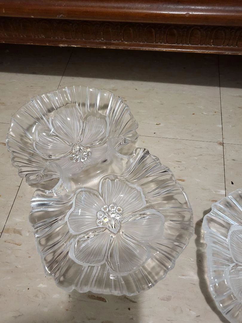 Set of 2 Glass Dessert Plates with Floral Design - photo 5