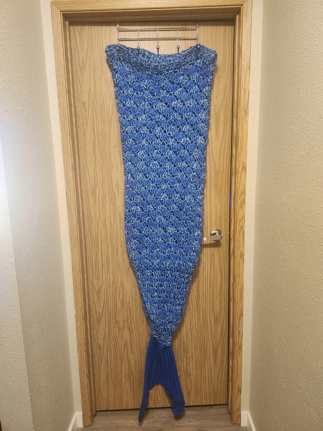 Blue Crochet Mermaid Tail Blanket - photo 2