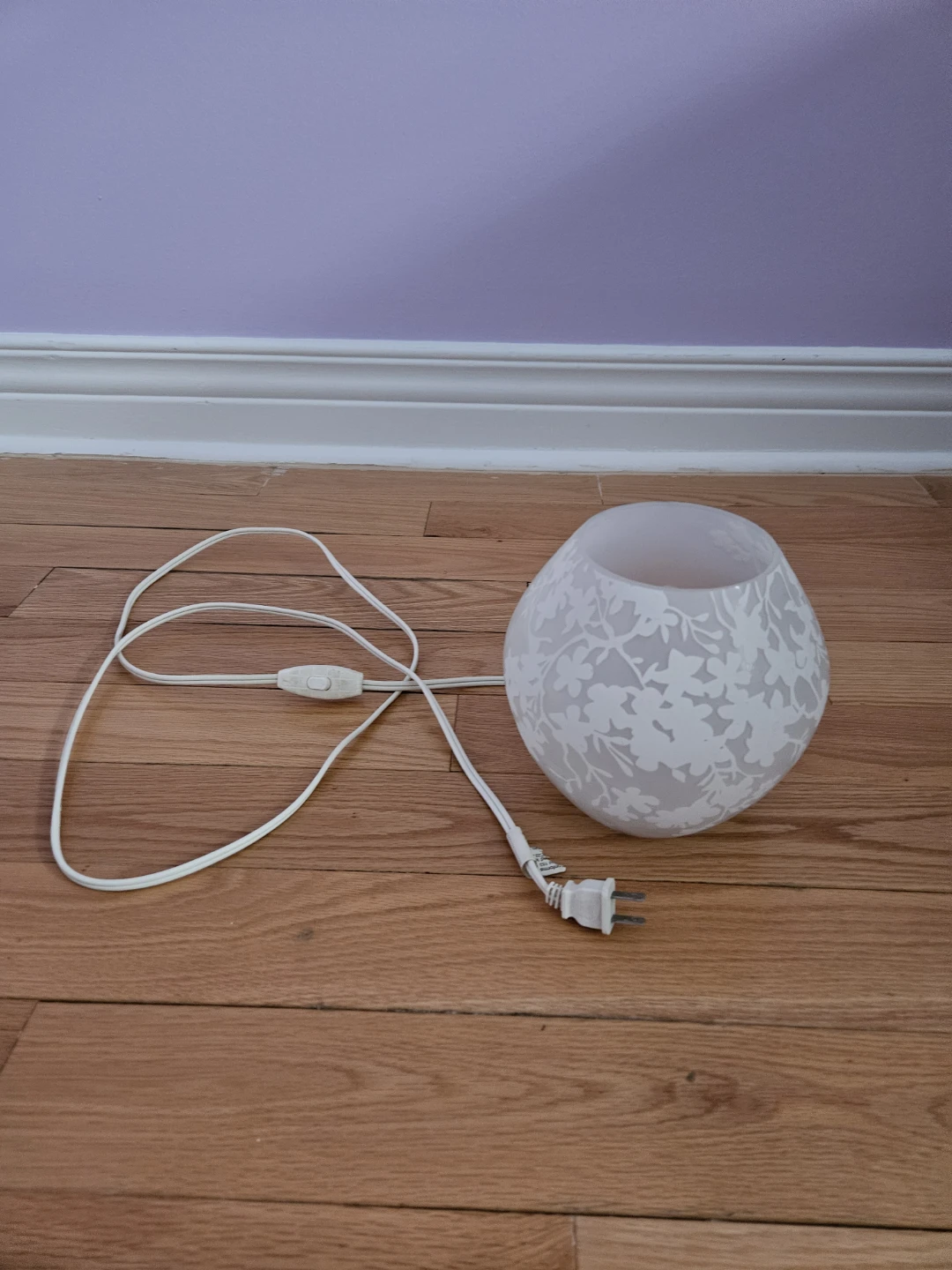 Ikea Frosted Glass Accent Lamp with Floral Etching - photo 4