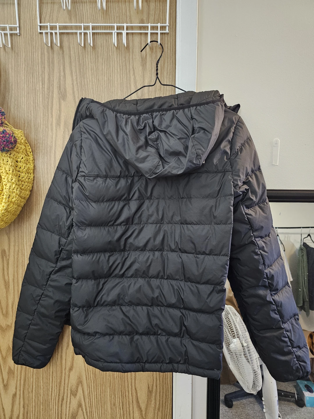 The North Face Puffer Jacket - Black - photo 3