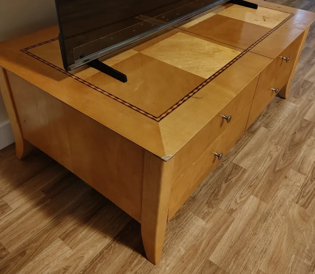 Wooden Chest of Drawers