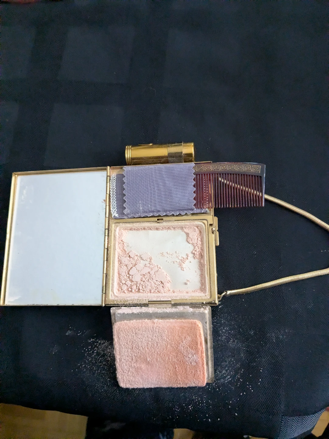 Vintage Compact Purse with Lipstick Holder - photo 5