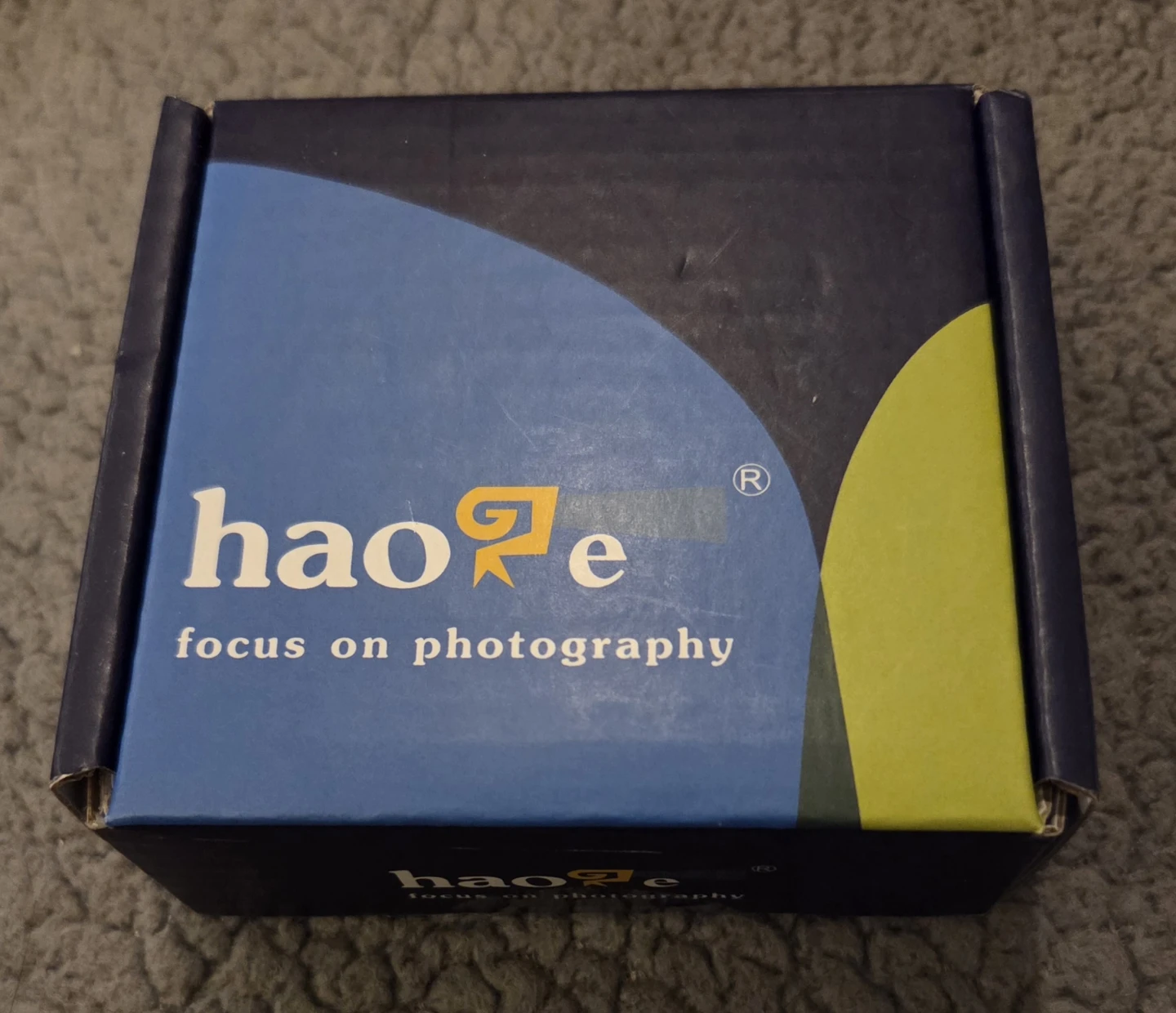 Brand new lens hood - photo 3
