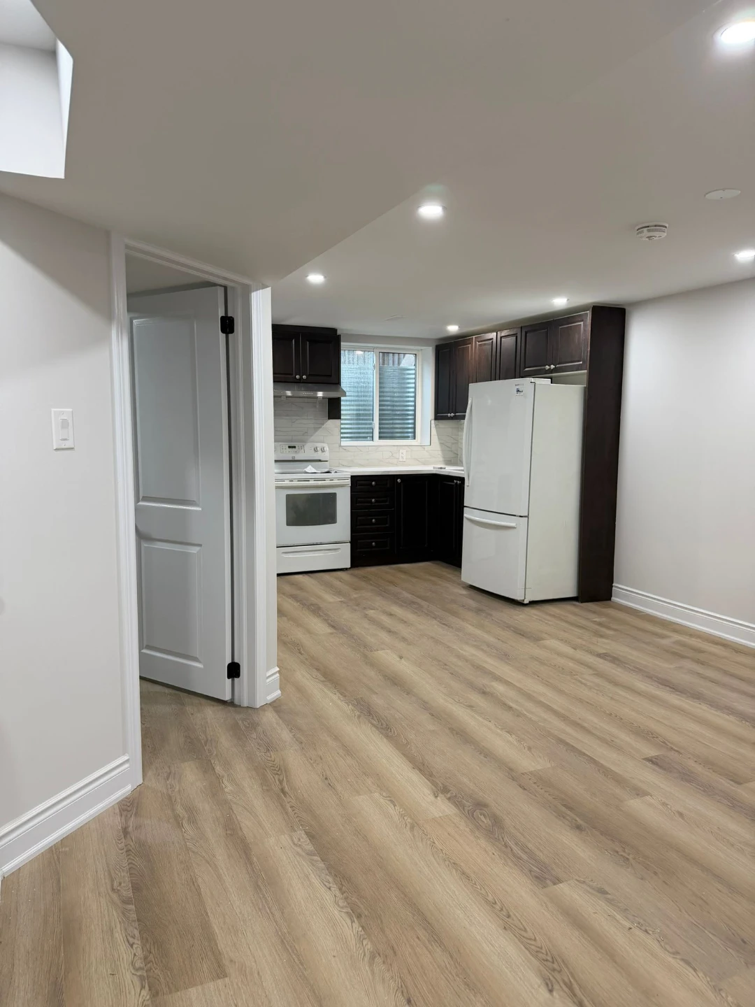 Brand New 2 bedroom Basement - photo 2
