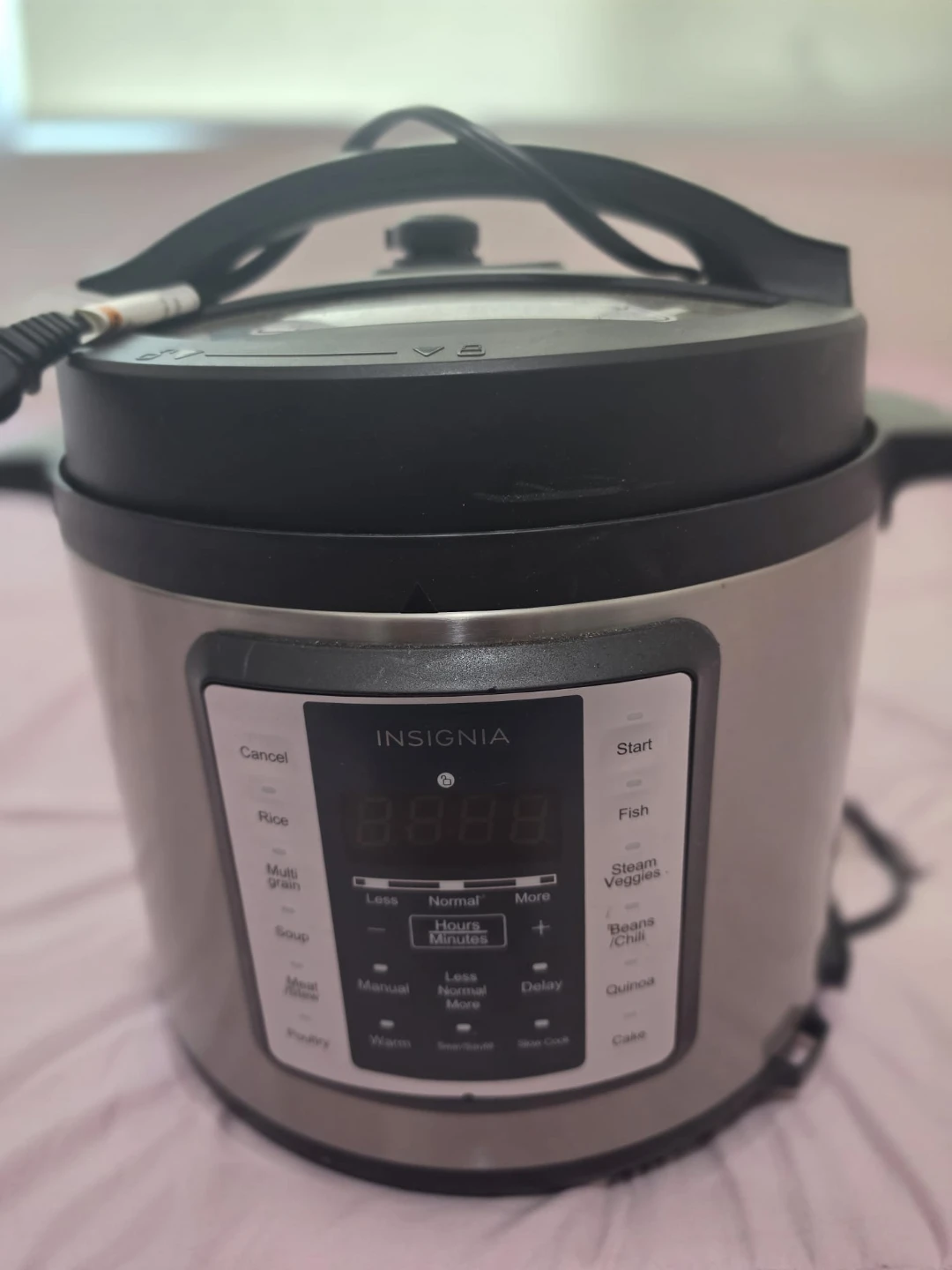 Insignia 6-Quart Multi-Function Pressure Cooker