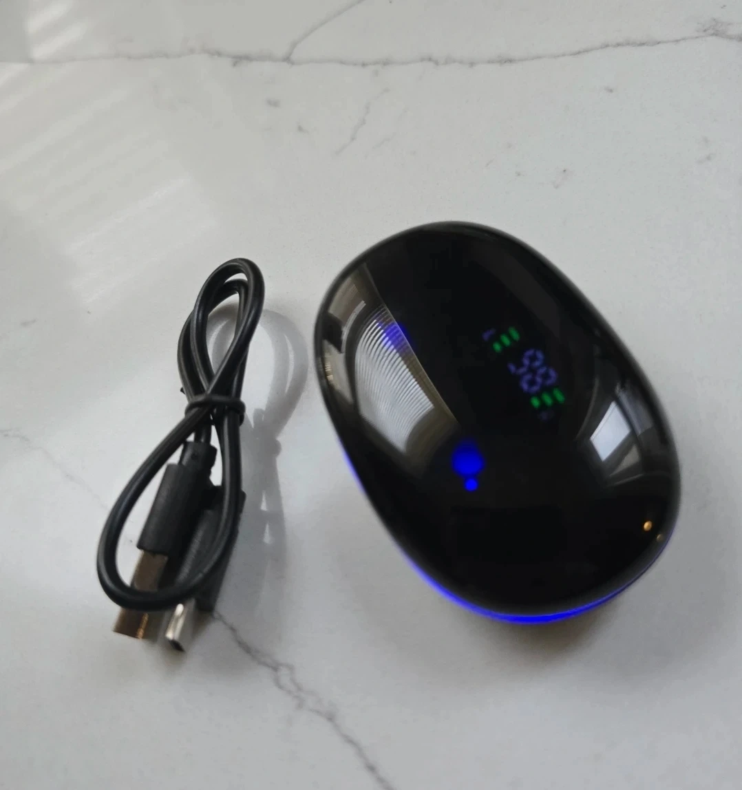 Black Wireless Earbuds with Charging Case - photo 3