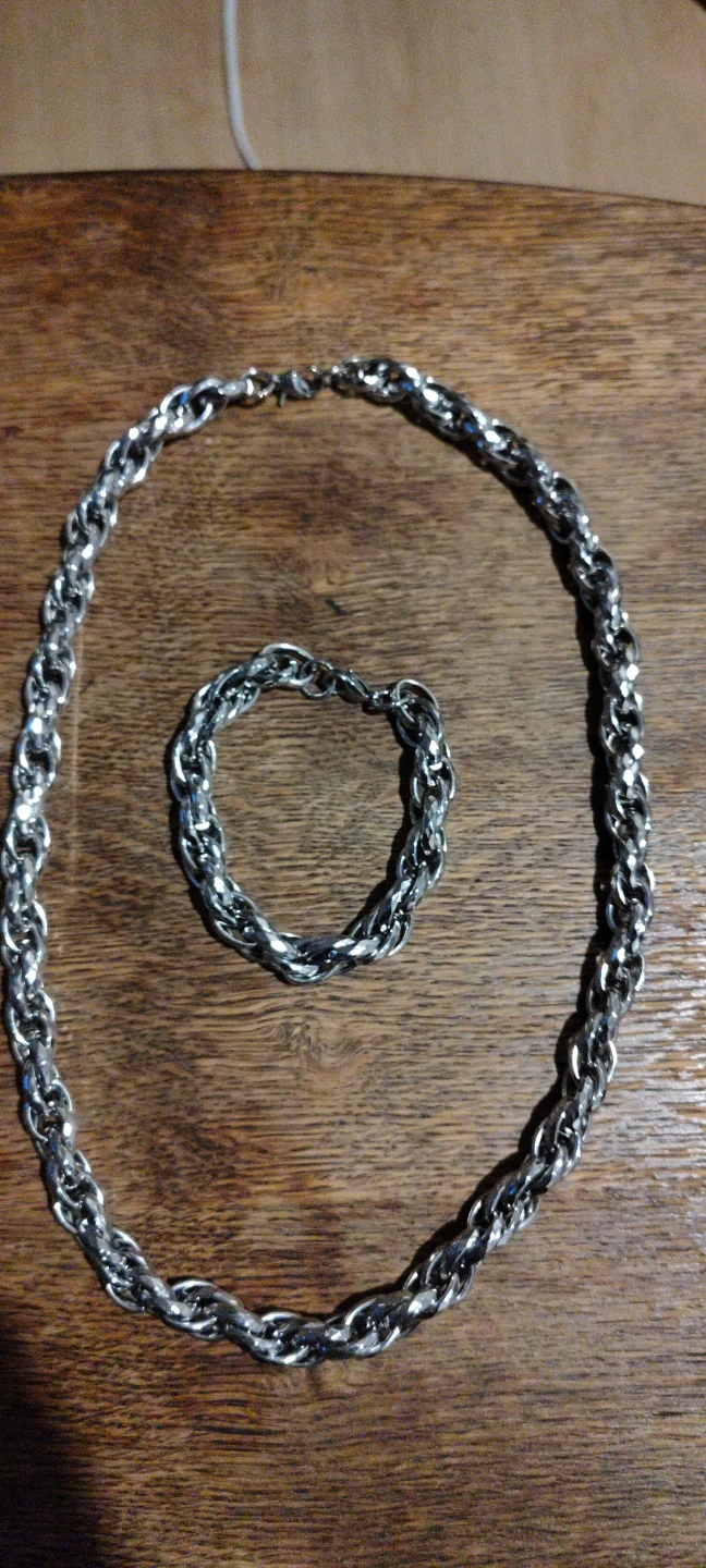Silver Tone Chain Necklace and Bracelet Set - photo 2