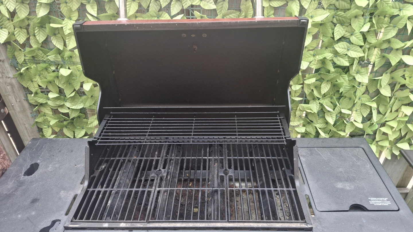 Kenmore Gas Grill with Side Burner - photo 4