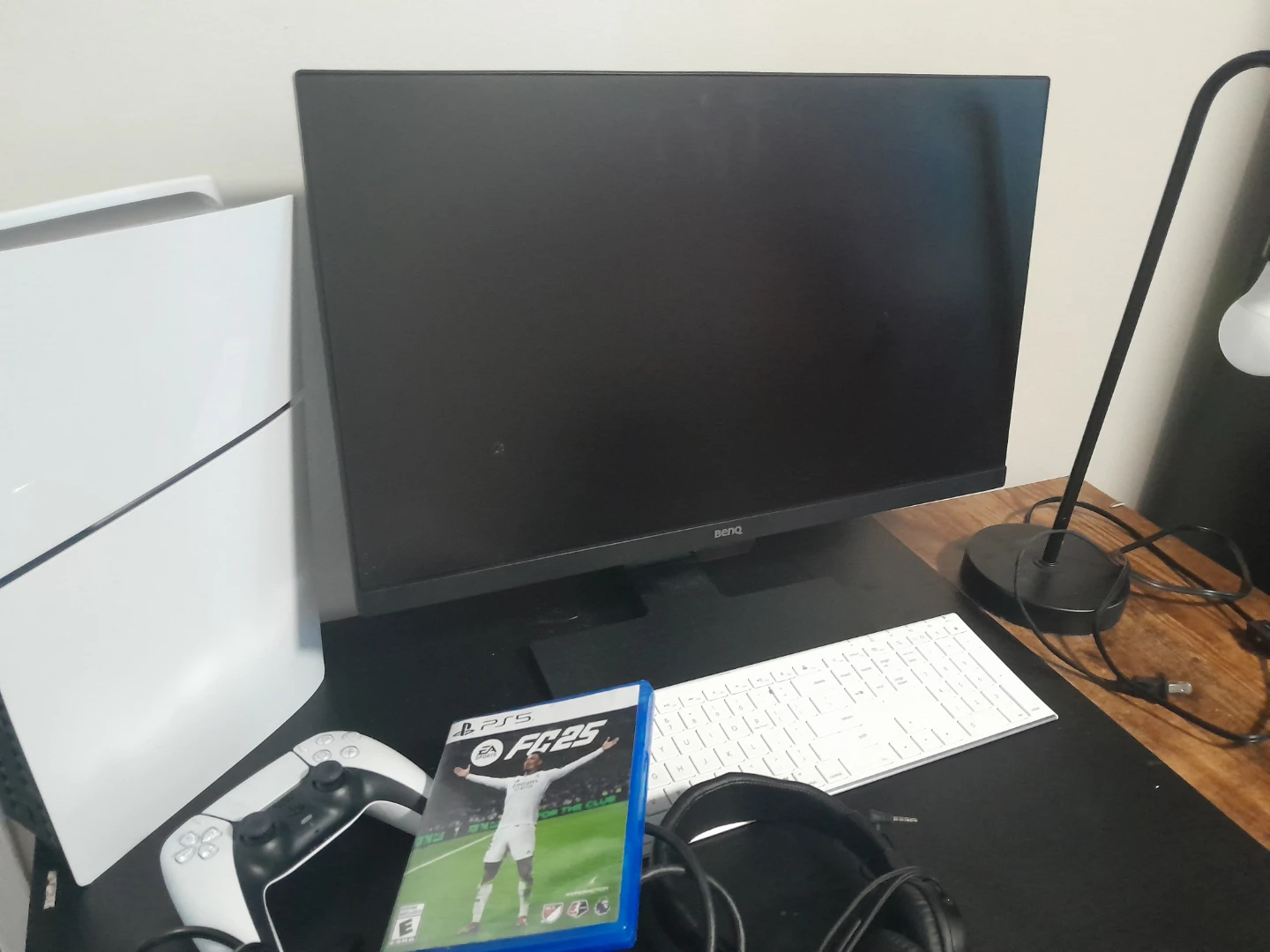 PlayStation 5 Console with FC 25 Game - photo 4