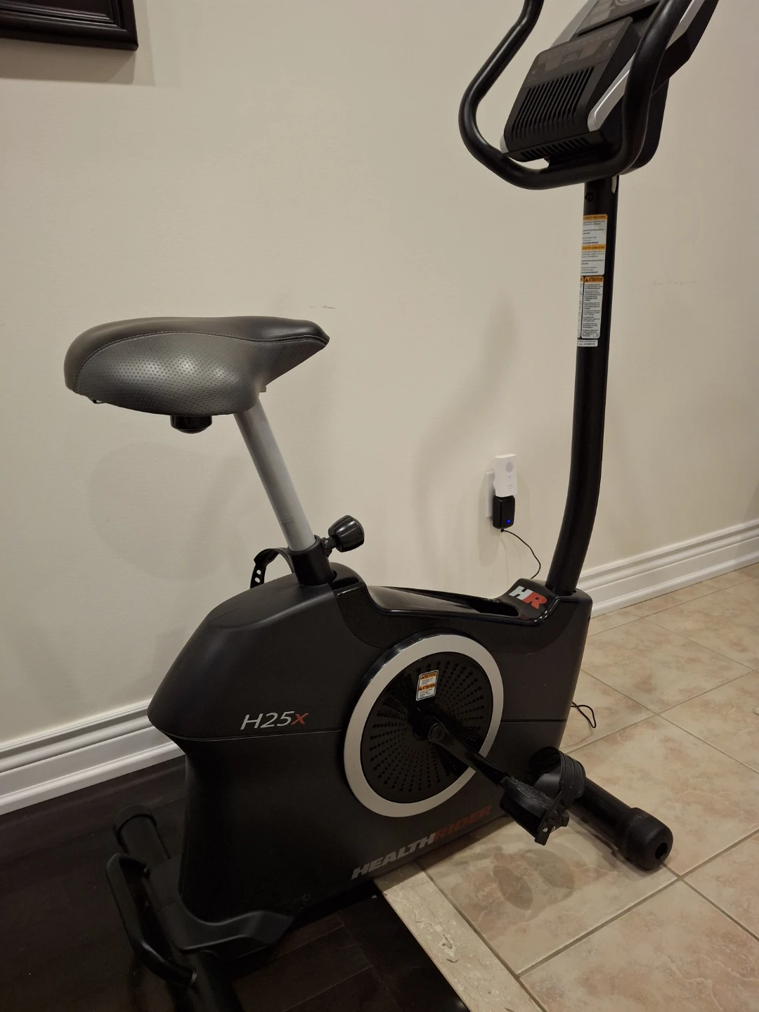 HealthRider H25X Exercise Bike - photo 2