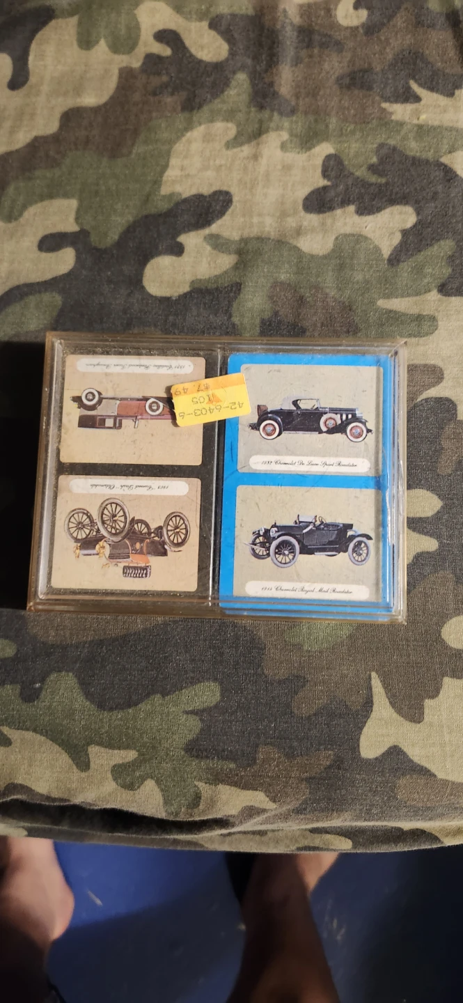 Set of 4 Vintage Car Trading Cards