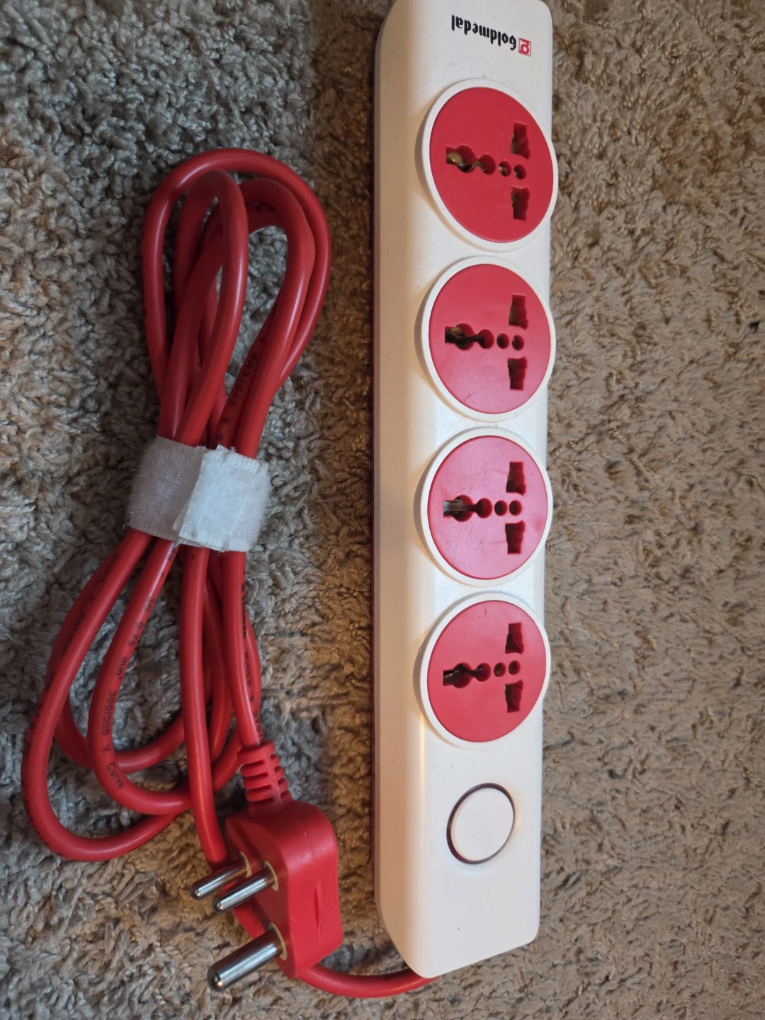 OVERSEAS POWER STRIP