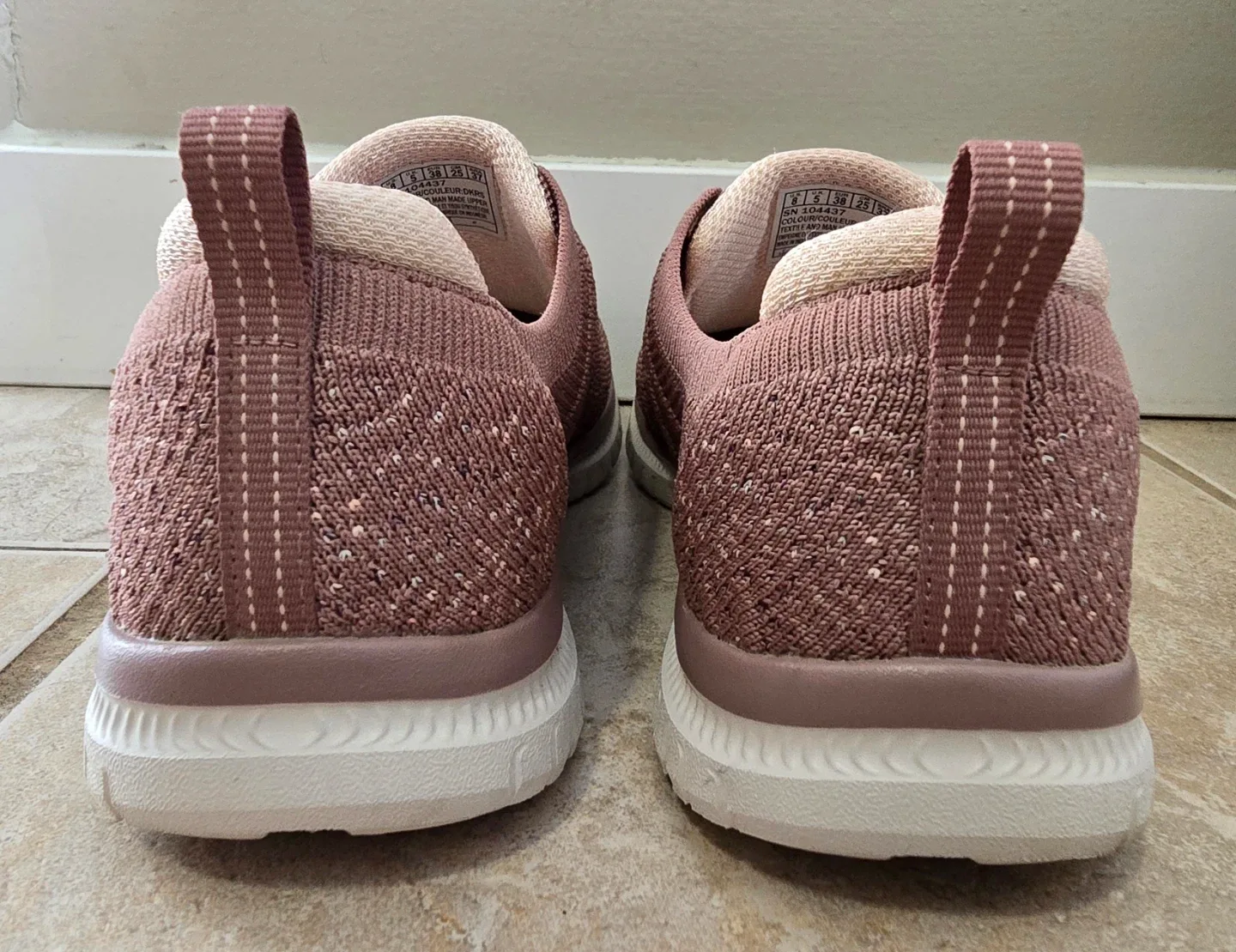 Women's Skechers - photo 5