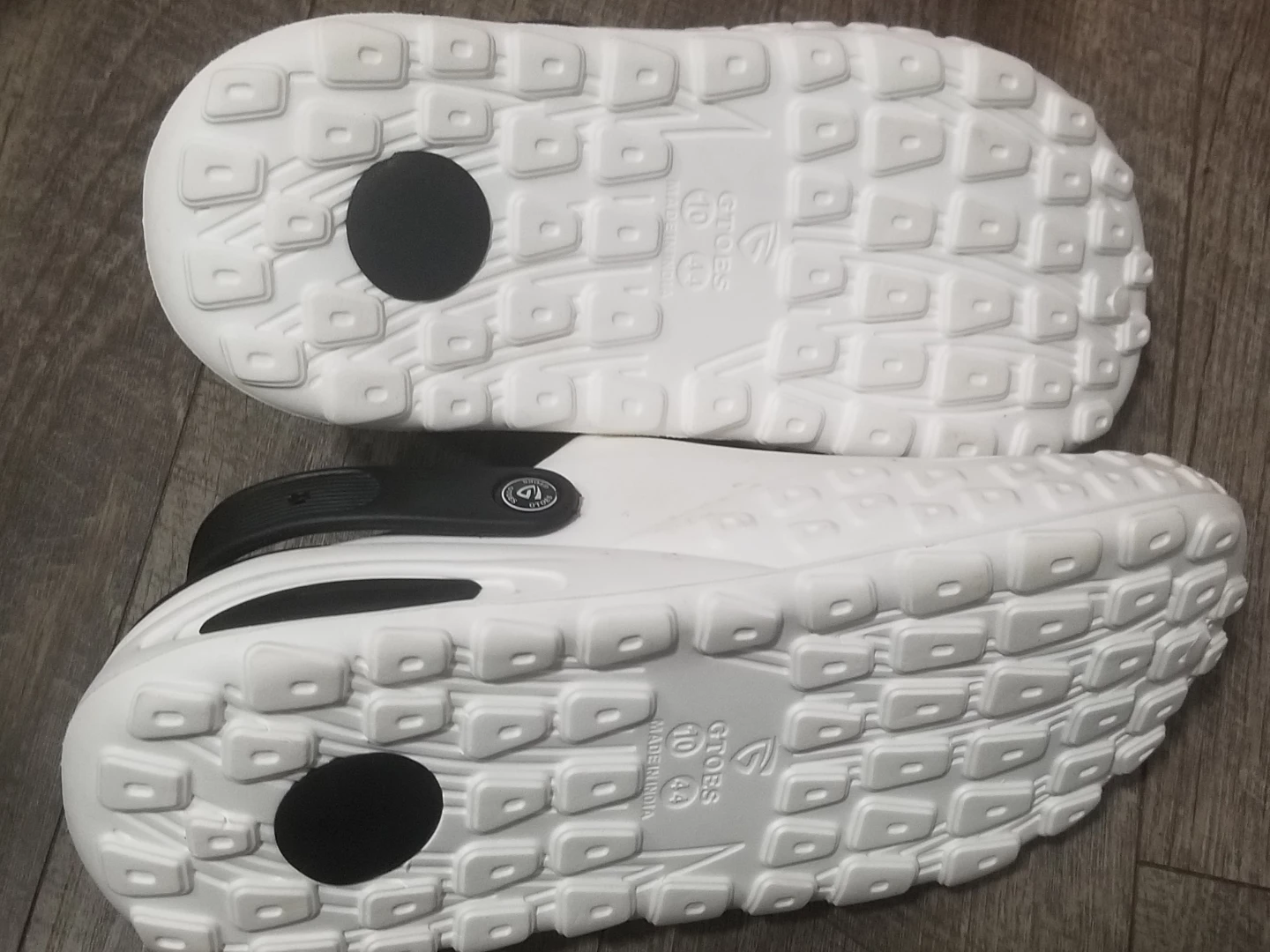 Men's Clogs Size 10/44 White- Brand new - photo 2