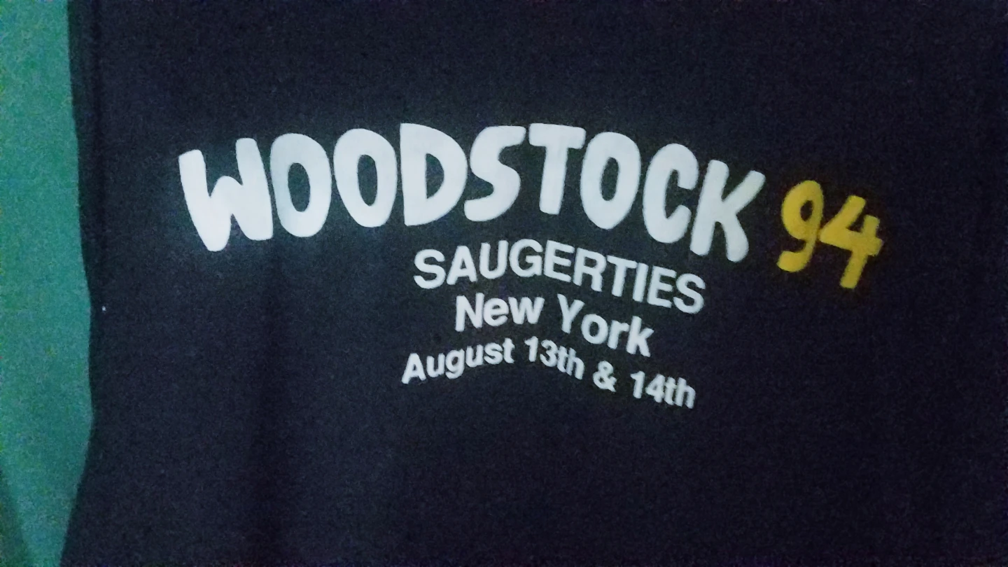 Vintage Woodstock 1994 T Shirt Two More Days Of Peace And Music - photo 4