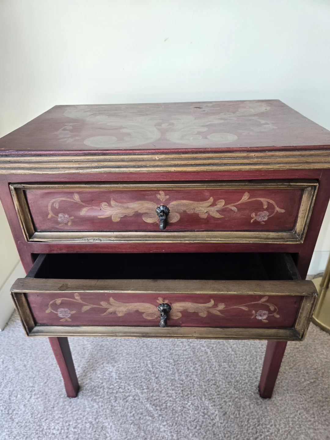 Red Accent Table with Floral Design - photo 4