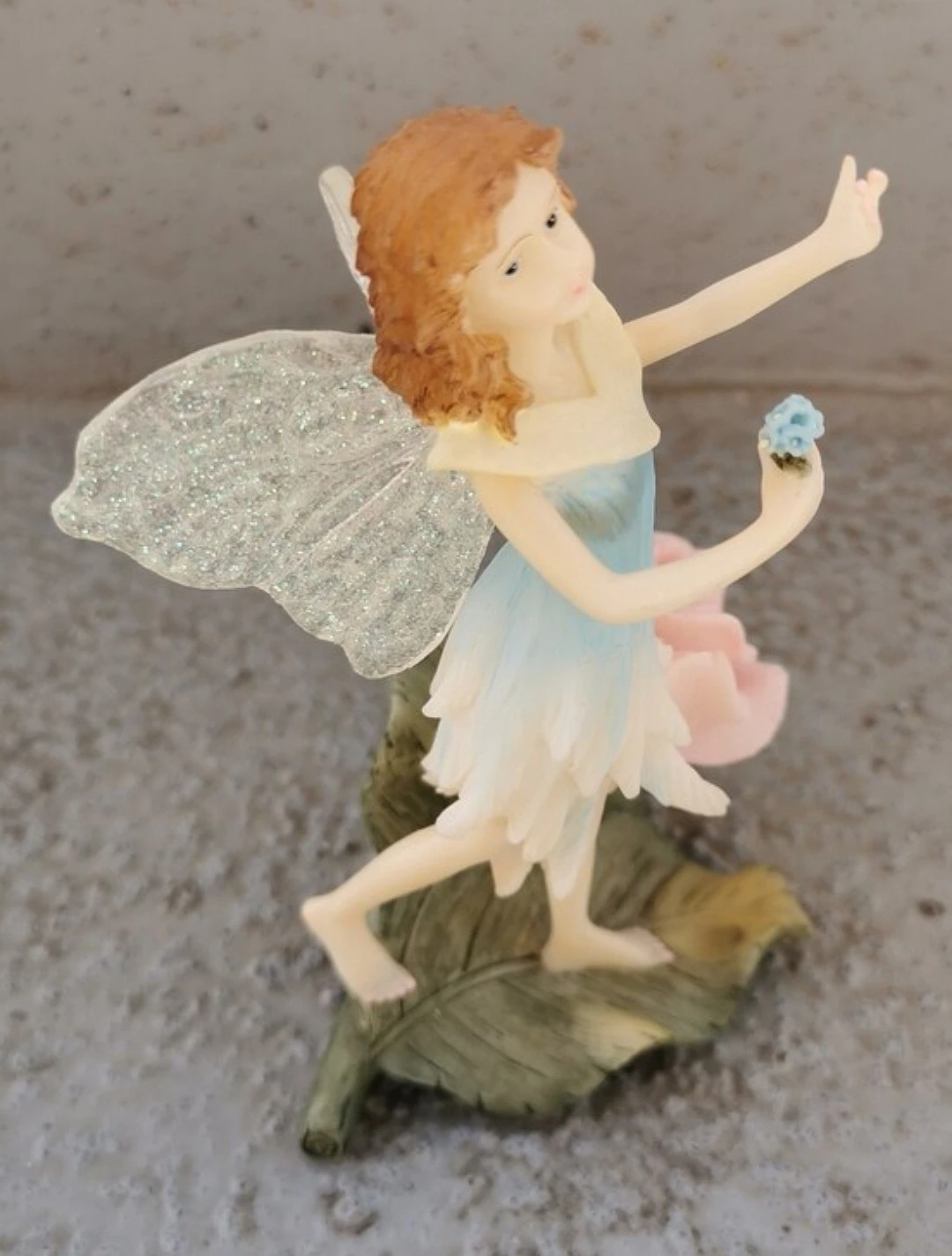 Garden Fairy Figurine Holding Flowers Glitter Wings Pink Rose - photo 4