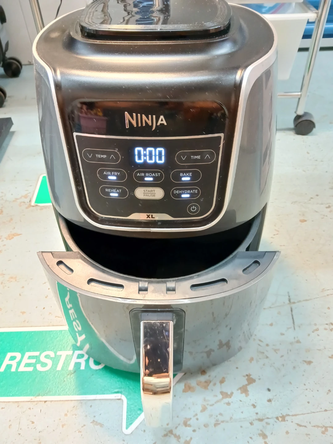 Ninja Air Fryer XL - photo 5