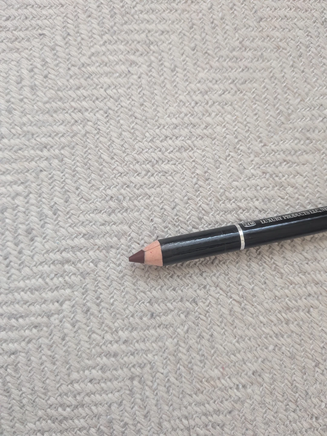 Georgio Armani Smooth Silk Lip Pencil -black eye pencil - photo 4