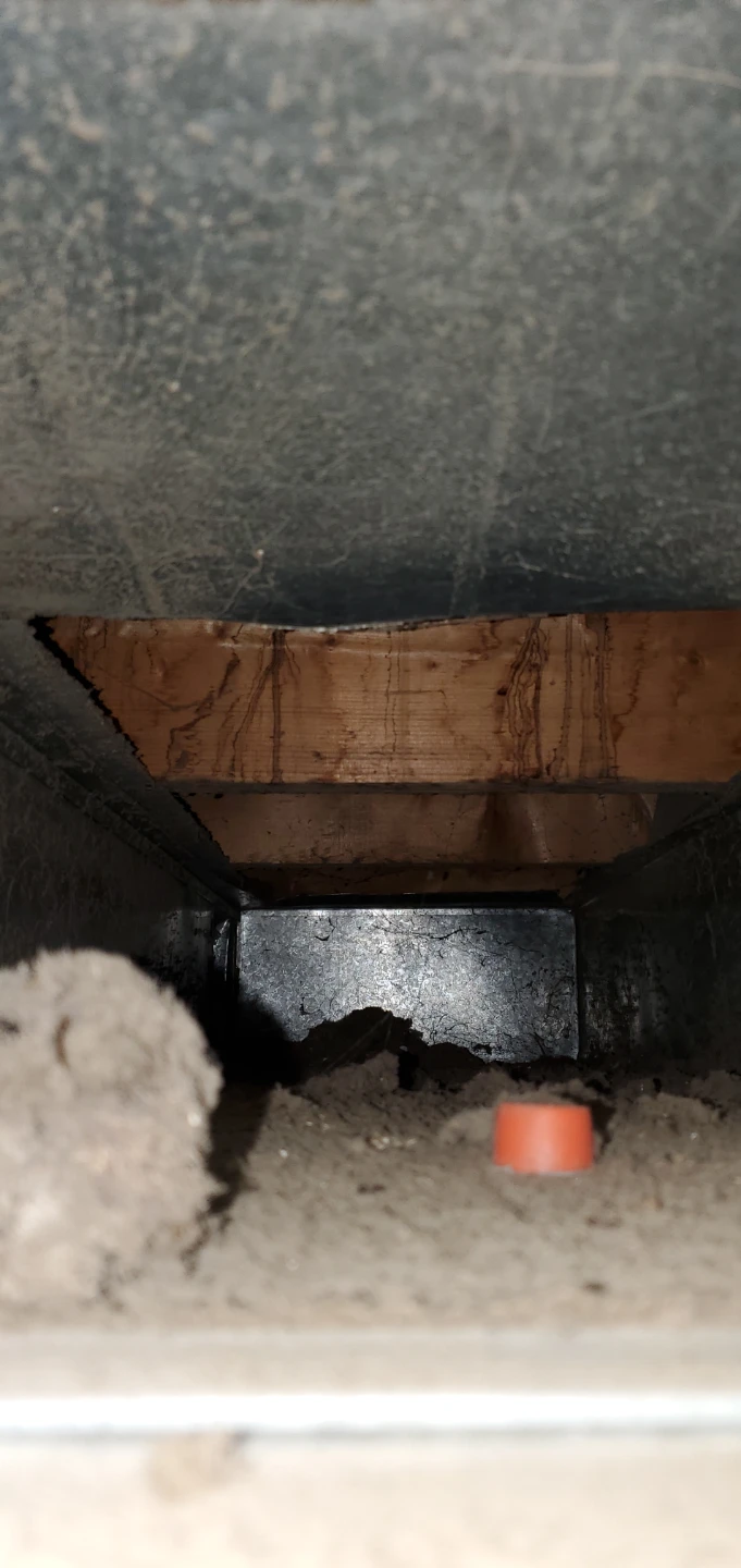 Duct cleaning - photo 2