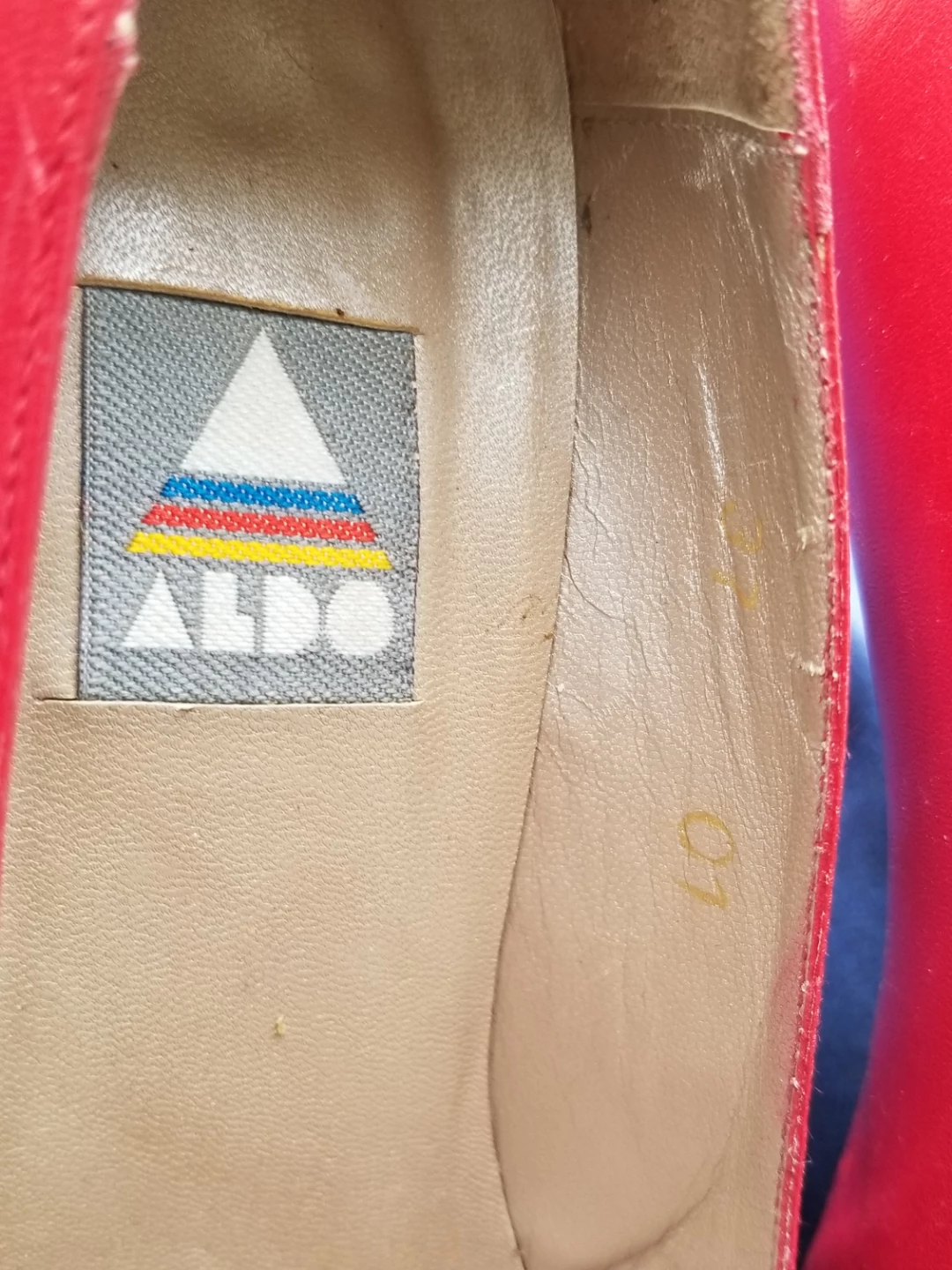 Vintage ALDO Red Leather Pointed Heels - photo 5