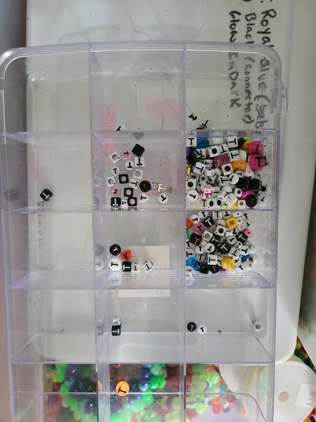 Sterilite 45L bead kit with storage container - photo 5