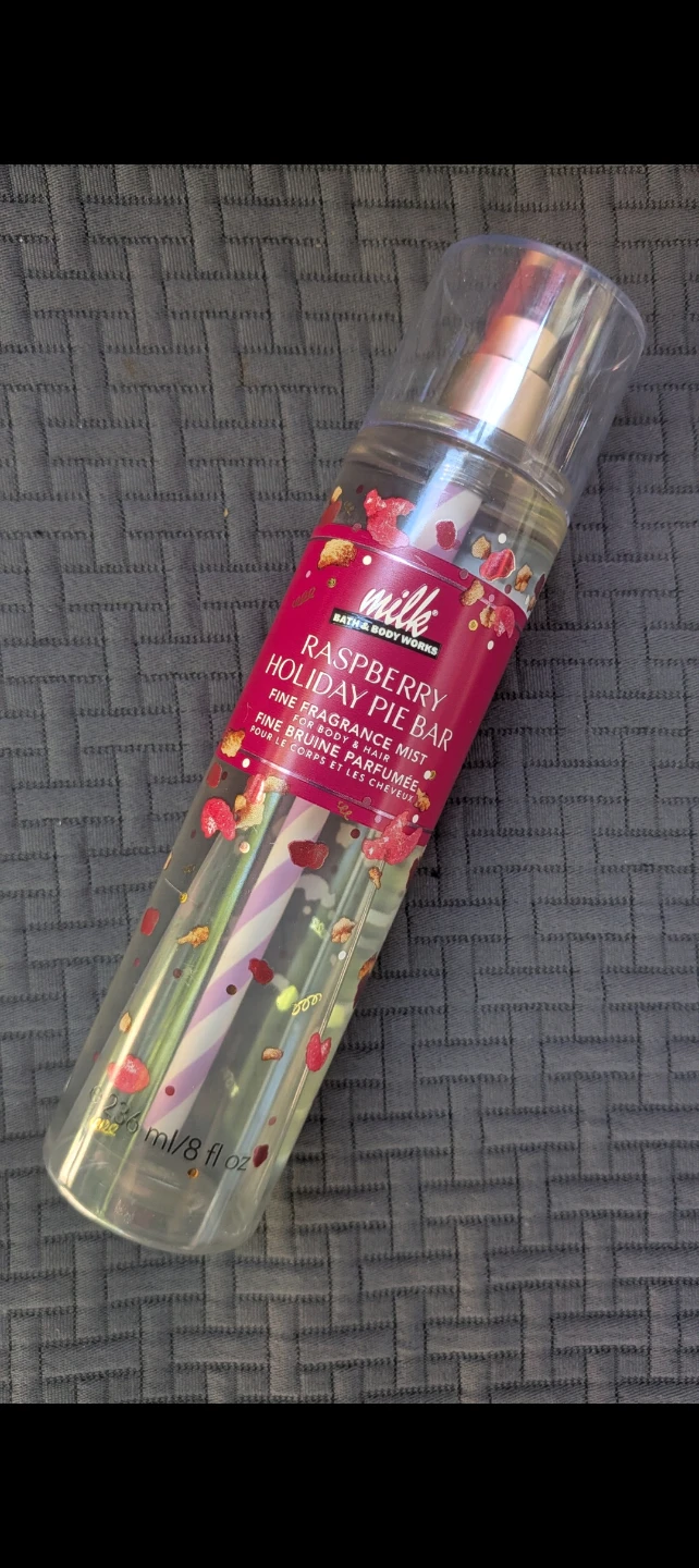 Bath & Body Works Raspberry Holiday Pie Bar Fine Fragrance Mist
