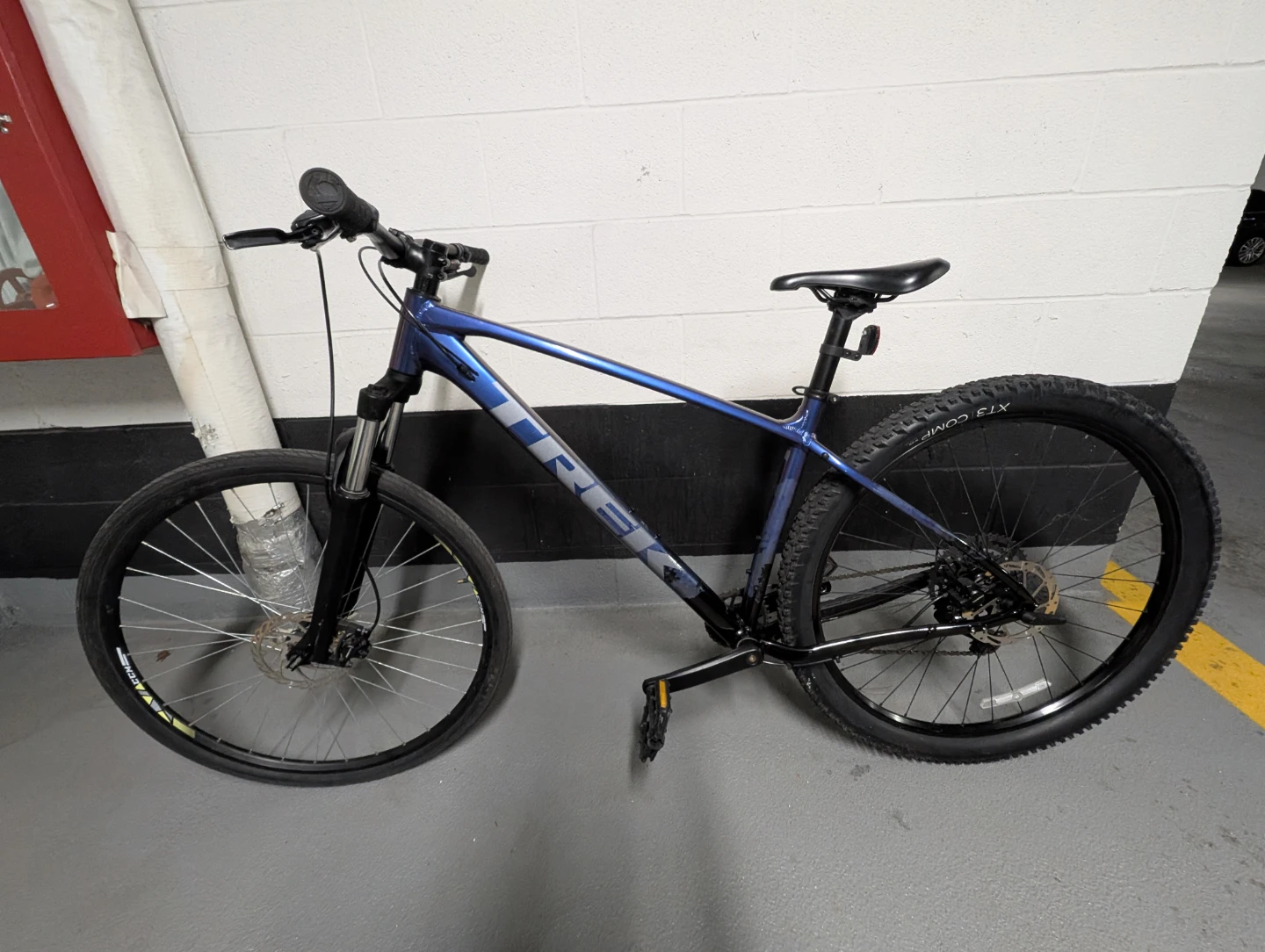 Trek Marlin 5 Mountain Bike