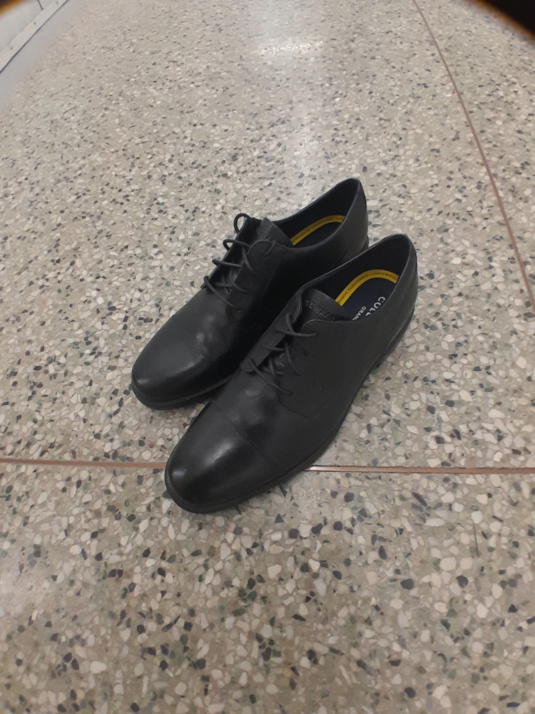 Cole Haan Black Leather Cap Toe Oxford Shoes Men's Size 10
