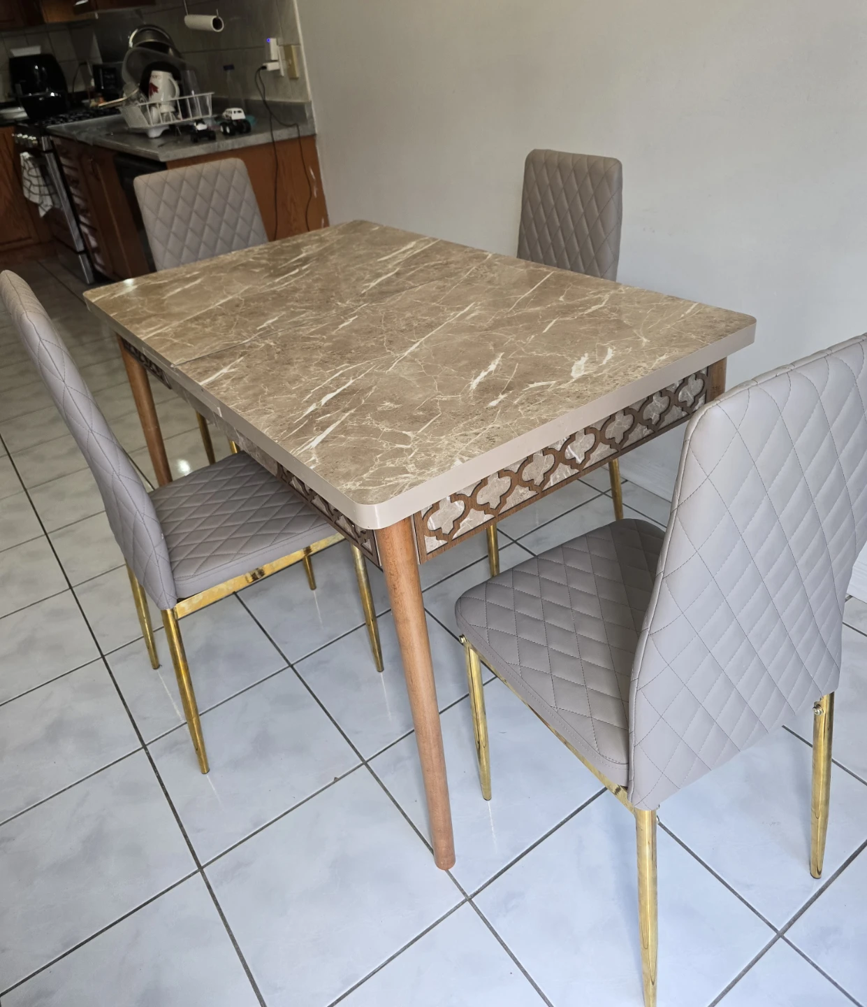 Dining Table Set with 4 Chairs