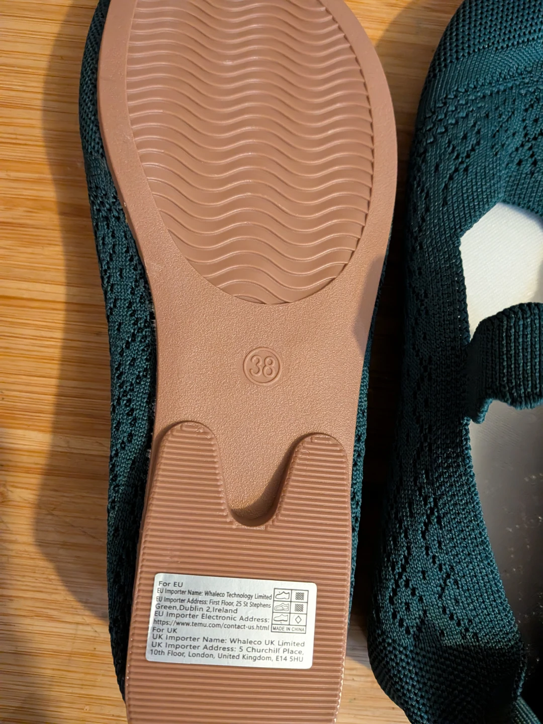 Women's Green Ballet Flats Size 38 - photo 2
