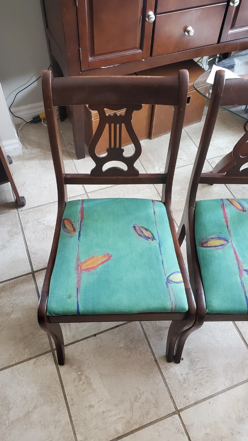 Elmira Furniture Co. Dining Chairs (Set of 2) - photo 3