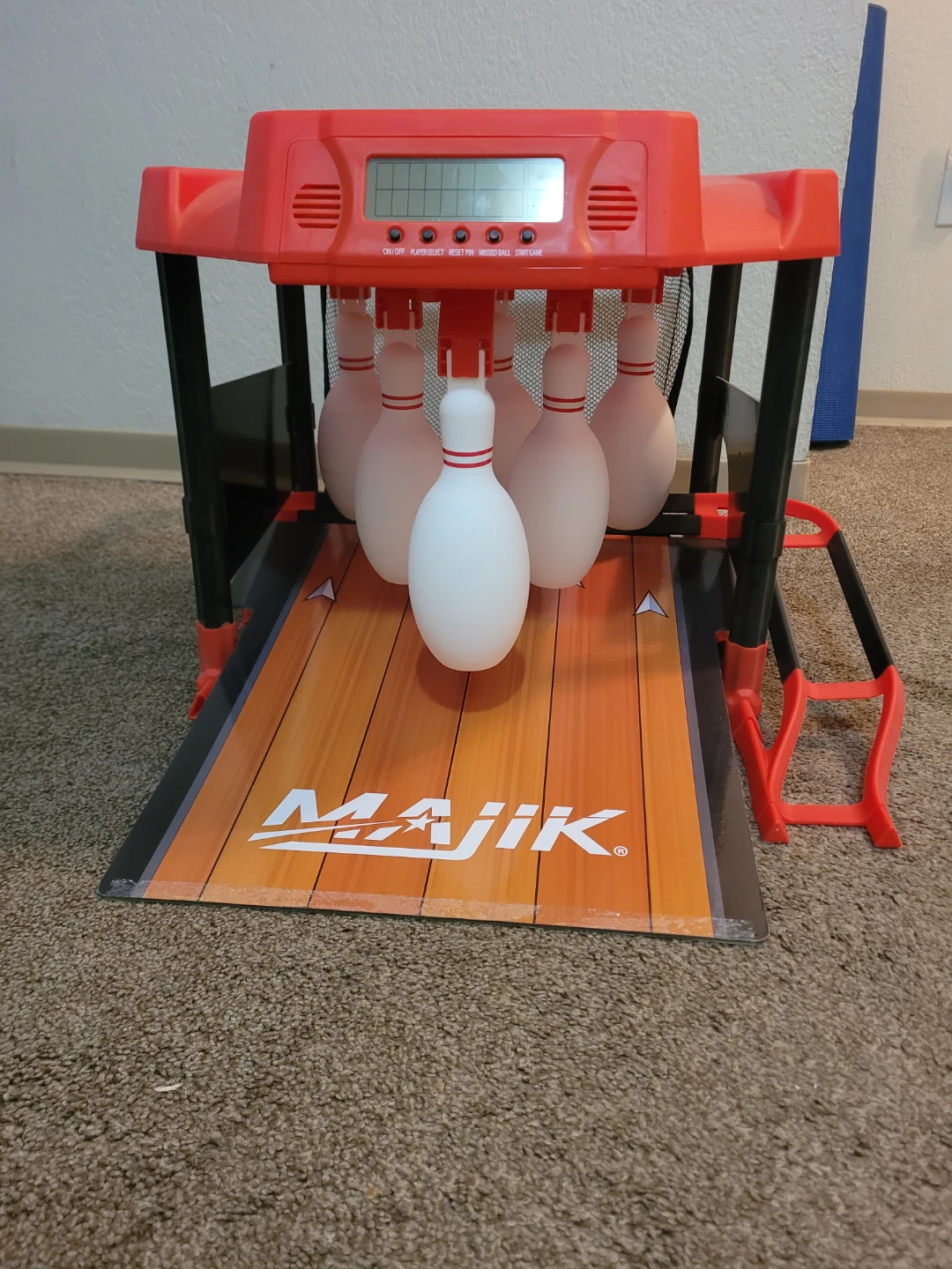 Majik Indoor Electronic Bowling Set - photo 2