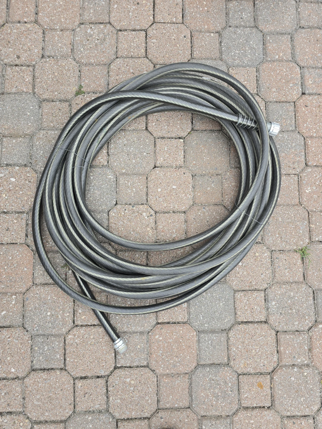 Garden Hose - 50 Feet - Heavy Duty - Kink Free