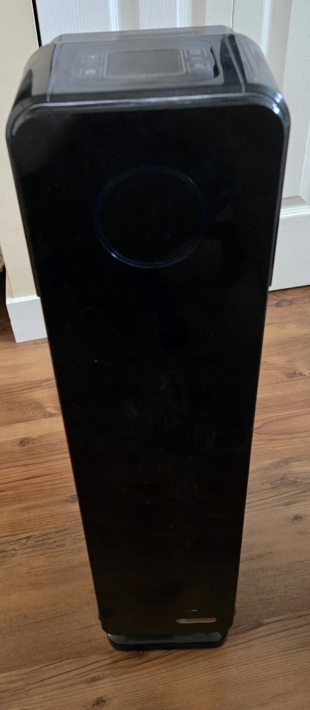 Black Air Purifier with HEPA Filter and UV Mode