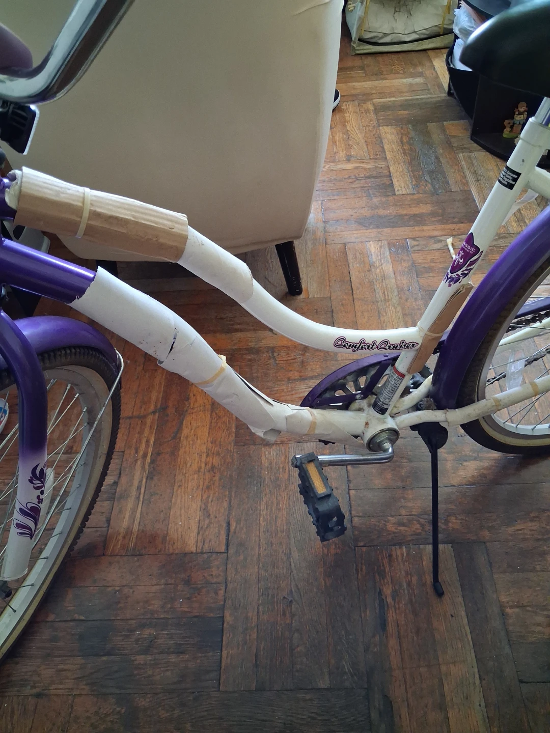 White and Purple Comfort Cruiser Bicycle - photo 4