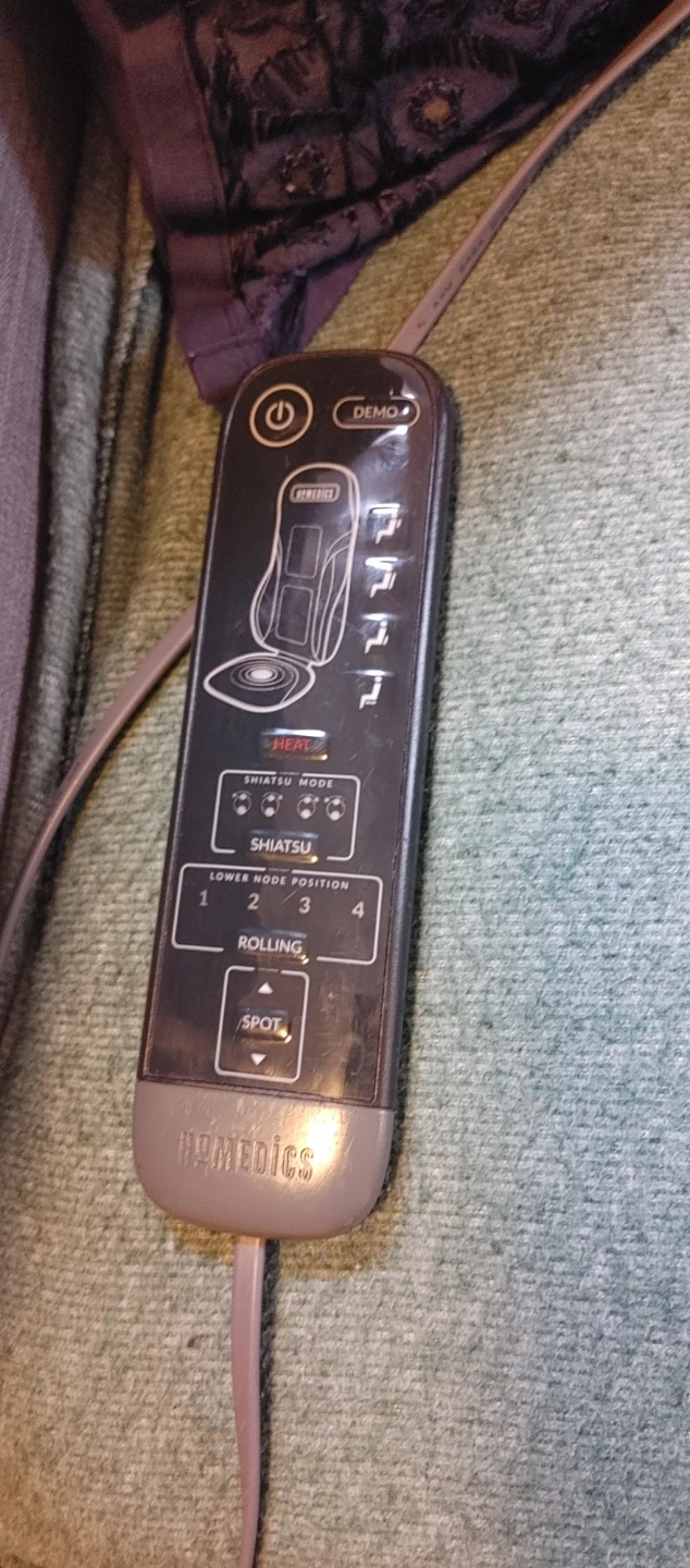 HoMedics Shiatsu Massage Cushion with Heat - photo 2